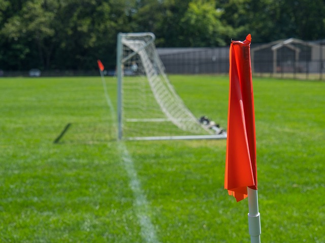 重创！皇马悍将伤缺两月 巴尔韦德或被迫改踢右后卫