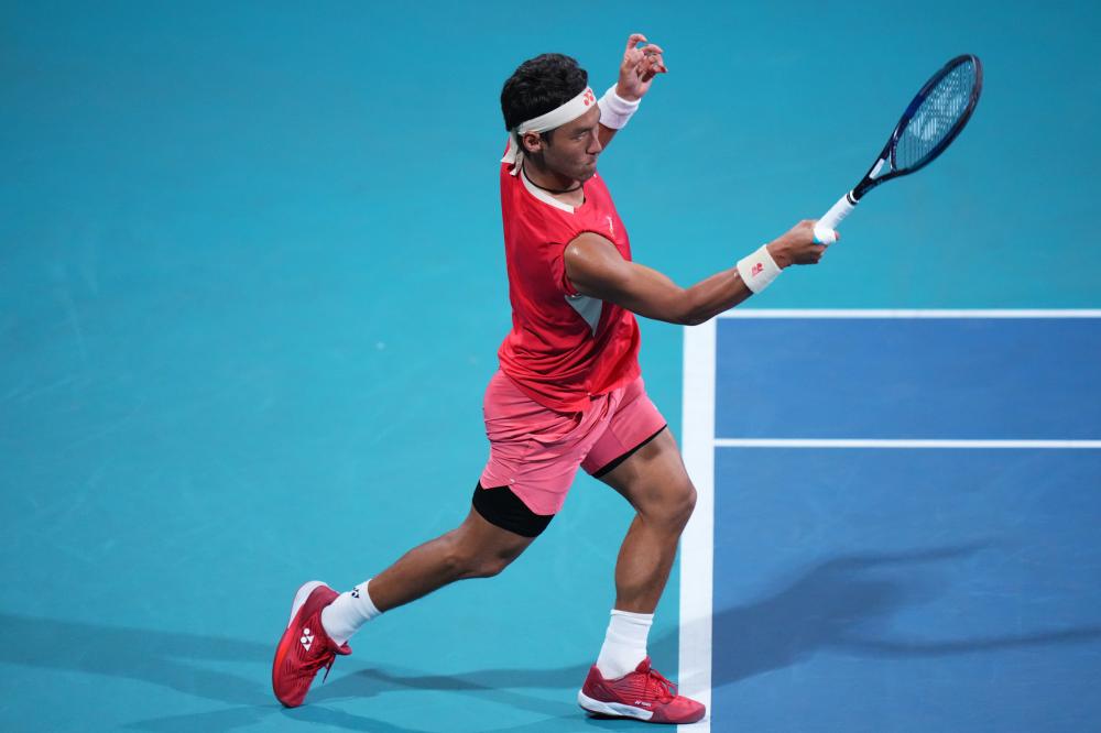 詹姆斯篮板抢断连续上榜